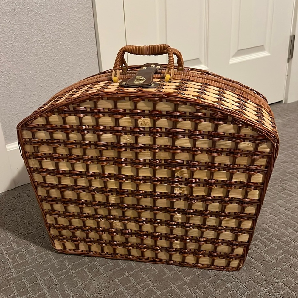 Wicker Picnic Basket